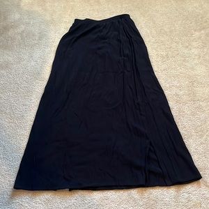 BLACK LONG SKIRT - John Paul Richard Small